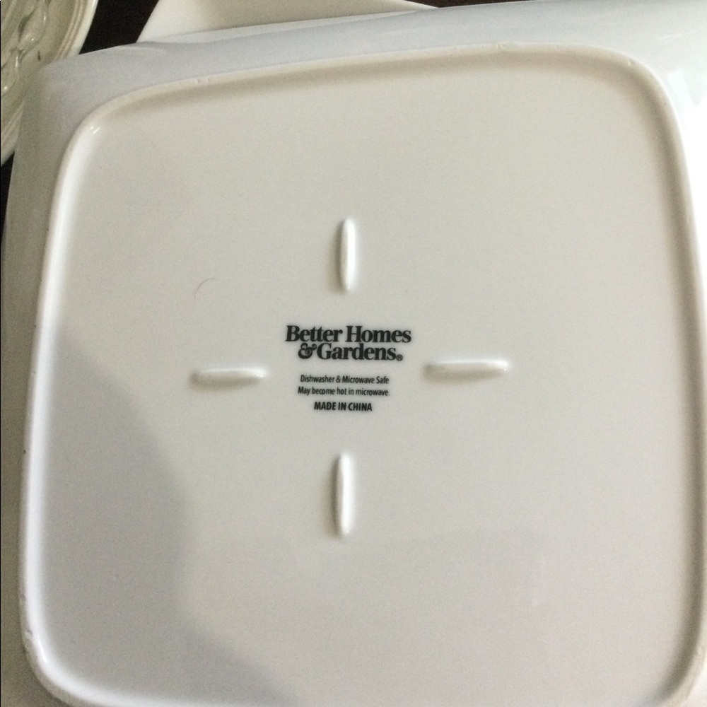 Dinner plates
